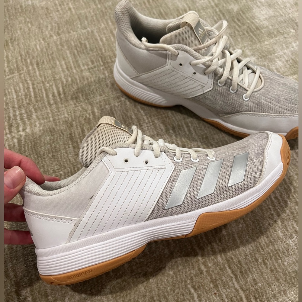 Adidas Volleyball Court Shoes Size 8.5